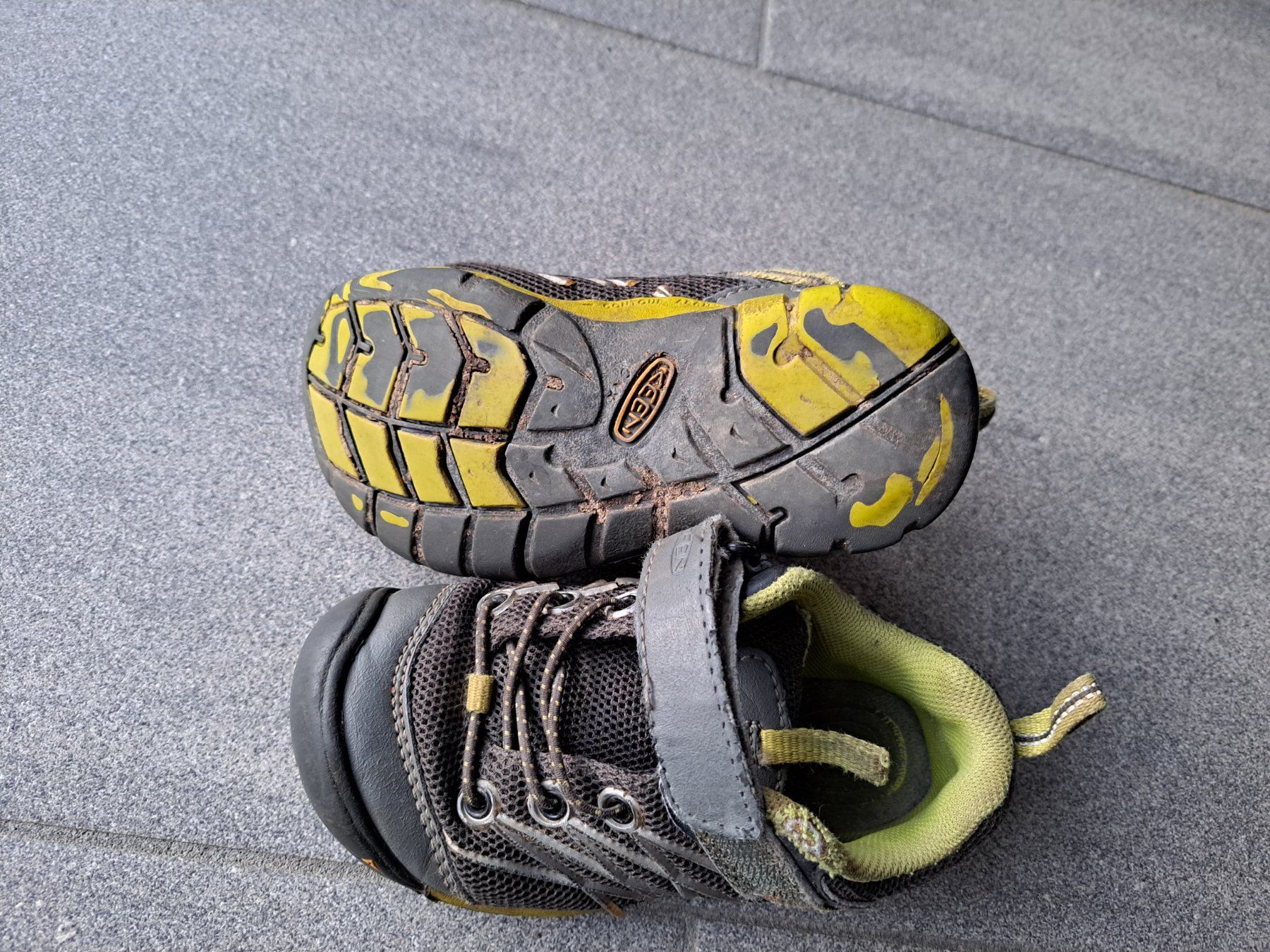 Keen Scarpe per ragazzi: Keen Schuhe Gr 27 – Usato da Bünzen venduto da nagyagi111mail 2