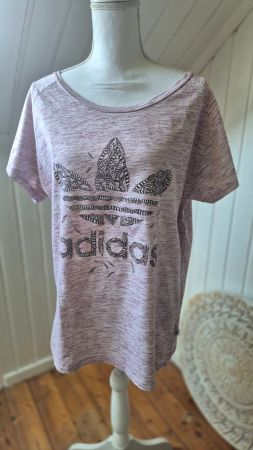 ADIDAS originals  🩷🤍  shirt  rosa  Grösse 40
