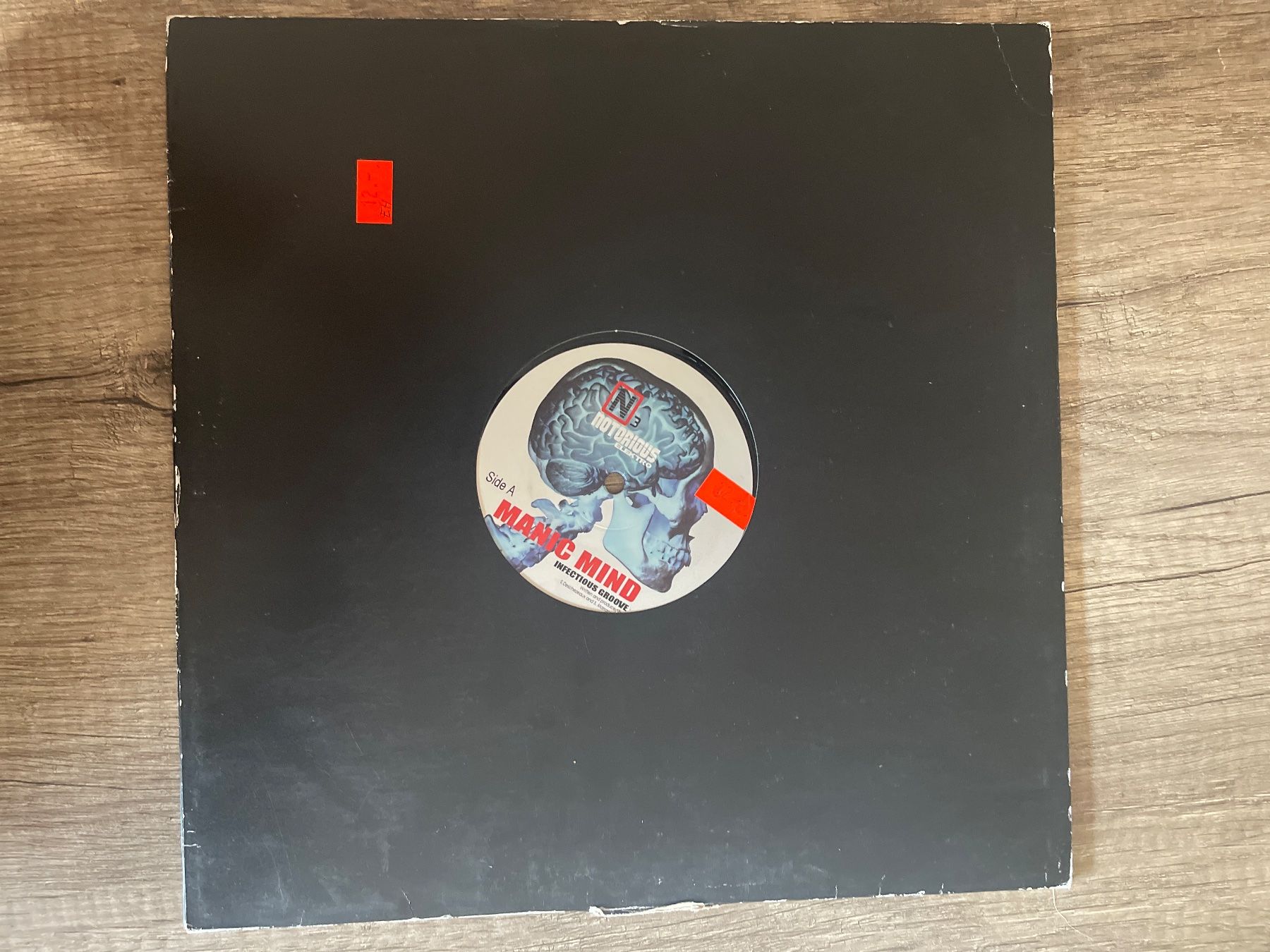 Dischi in vinile: A288/Notorious Elektro - Manic Mind - Mountains – Usato da Frutigen venduto da Philippe_jsp 1