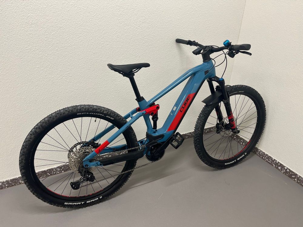 Cube stereo hybrid 120 race 625 blue n online red