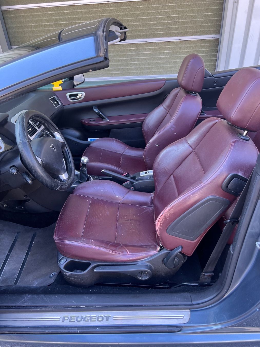 Peugeot Autos: PEUGEOT 307 CC cabrio – Gebraucht aus Bütschwil von  4