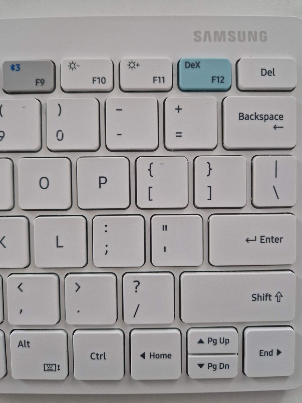 Samsung Tastiere: Samsung Smart Keyboard Trio 500 – Usato da Dübendorf venduto da Olenaaa 5