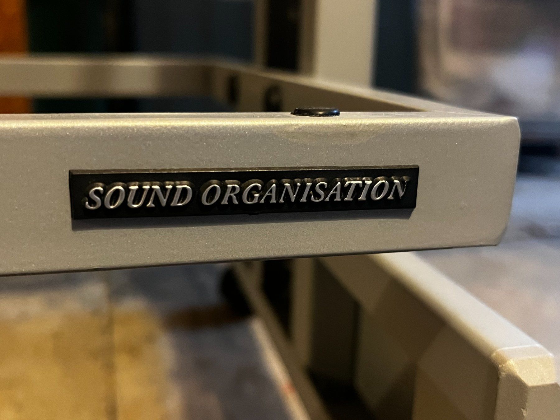 Supporti a parete: Sound Organisation HiFi Rack Computer Trolley – Usato da Zürich venduto da Allrounders 3
