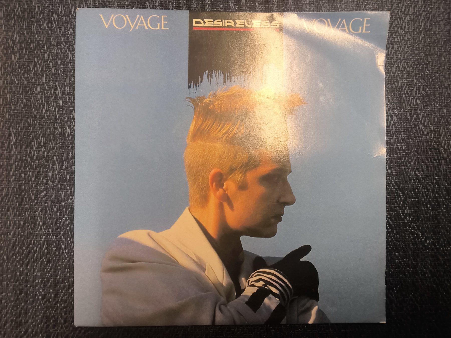 Schallplatten: VINYL Single: Desireless - Voyage voyage – Gebraucht aus Allschwil von marketingprojects 3