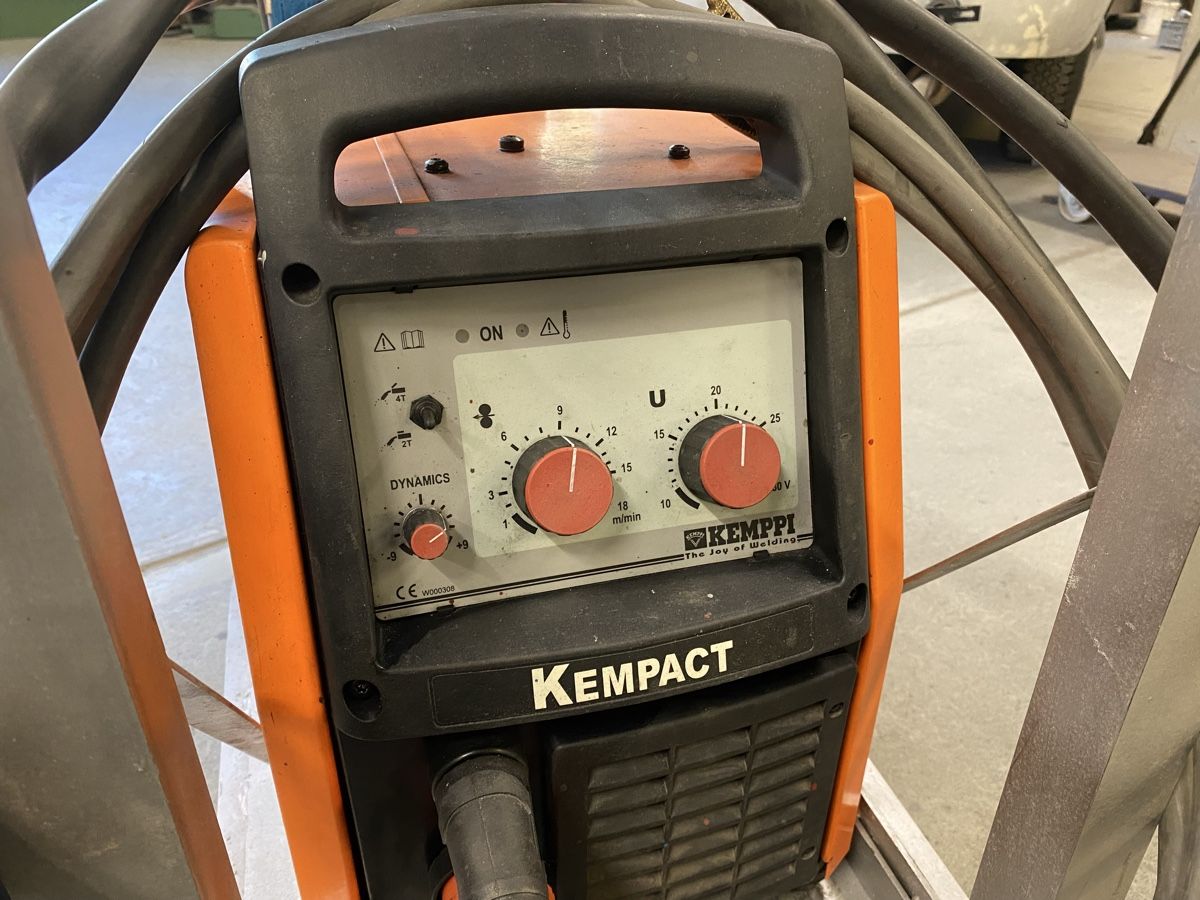 Kemppi Saldatori: Kemppi Kempact MIG 2530 – Usato da Bennau venduto da Rennzwerg 2