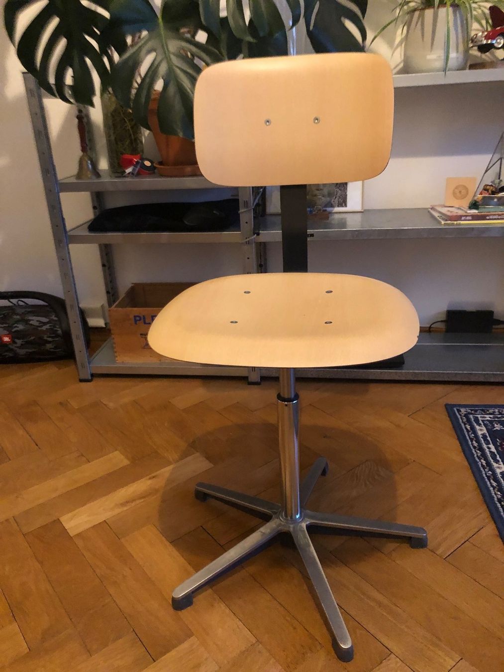 Embru Stühle: Atelierstuhl von Embru – Gebraucht aus Bern von Ddhhtt