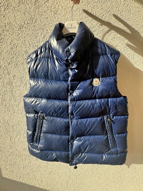 Moncler Vest Blue (Gebraucht) in Zürich für CHF 250 – mit