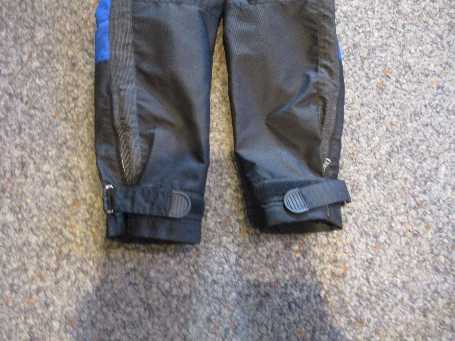 BMW Pantaloni: BMW DAMEN MOTORRADHOSE SEATTLE – Usato da Weissbad venduto da Usw63 5