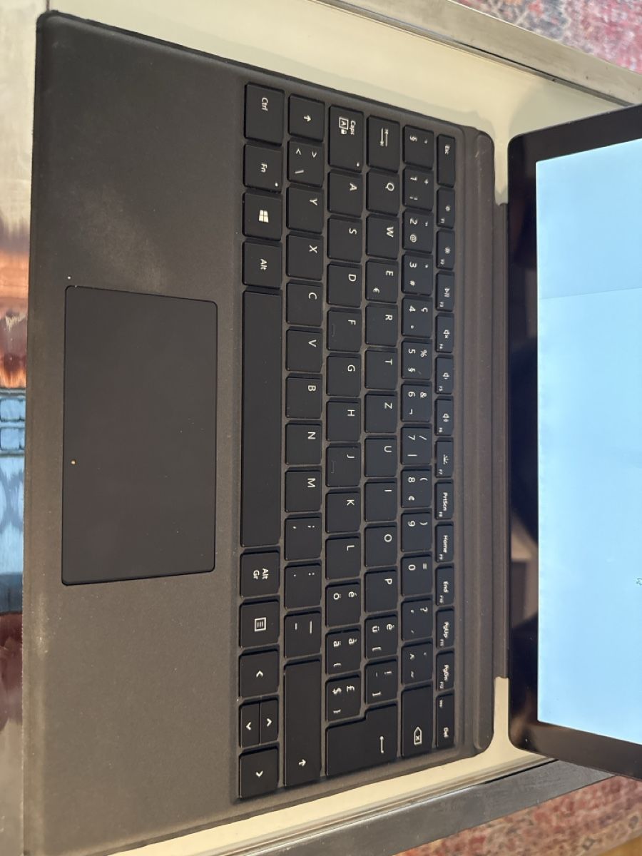 Microsoft Tablet PC: Microsoft Surface Pro 7 i7 |16GB RAM |256GB SSD |TypeC |W11 – Usato da Zürich venduto da max_kn88 1
