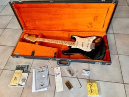 FENDER CUSTOM SHOP STRATOCASTER '69 RELIC HENDRIX GILMOUR