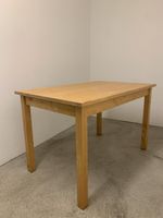 Holztisch