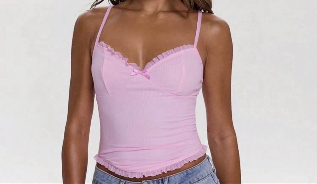 Shein Top: Crop top SHEIN – Nuovo e nell'imballaggio originale da Biel/Bienne venduto da glaewynnshop