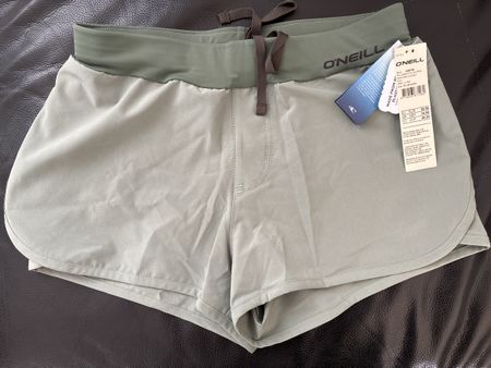 O'Neill Damen Shorts, XS, neu mit Etikett