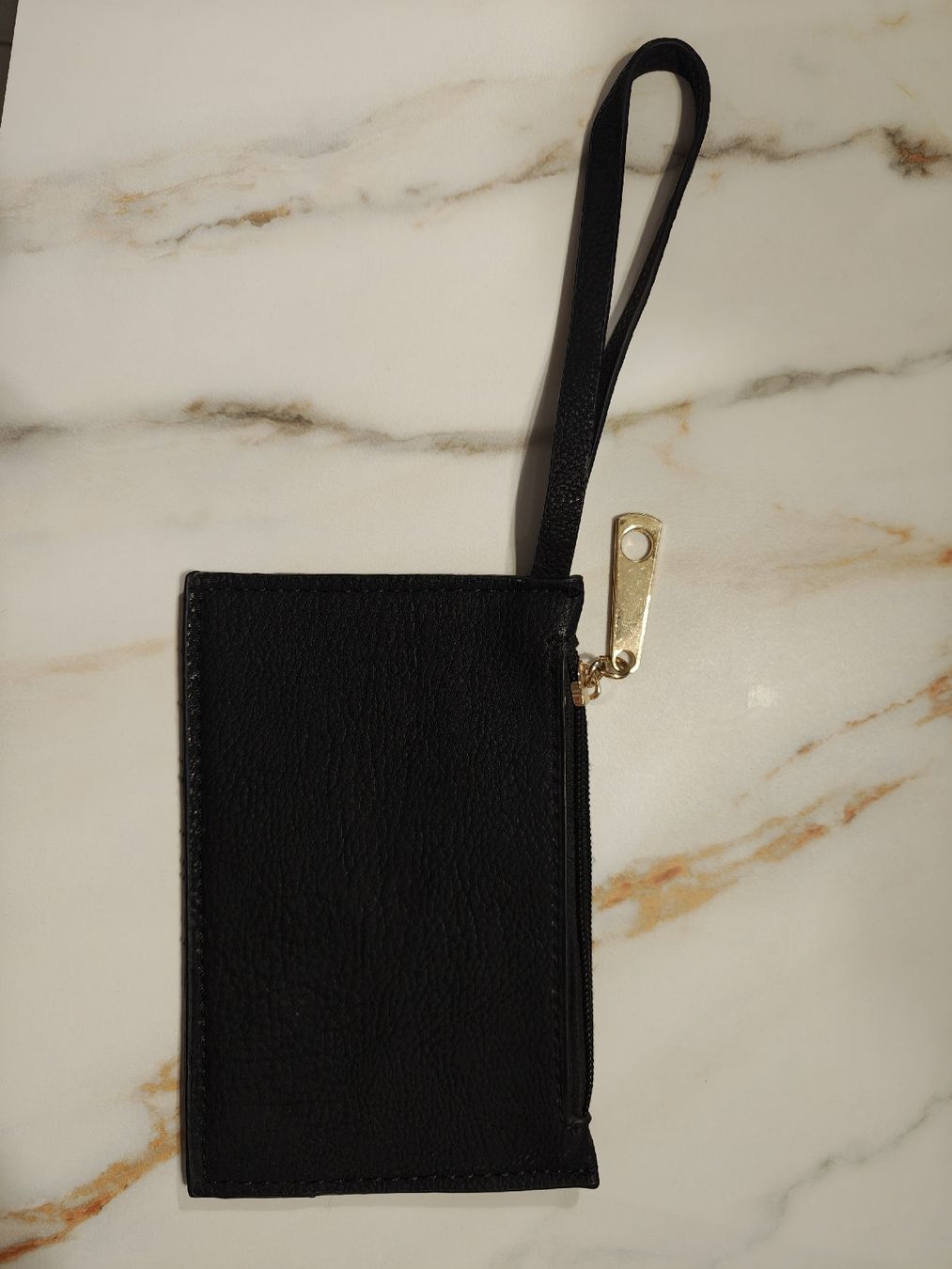 Altro in  Abbigliamento & Accessori: Schlanke, schwarze Etui mit Reissverschluss – Nuovo (secondo la descrizione) da Rütihof venduto da iva_2yts 3