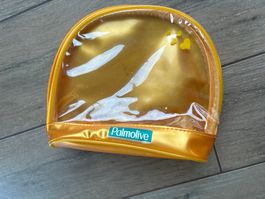 Cosmetic bag