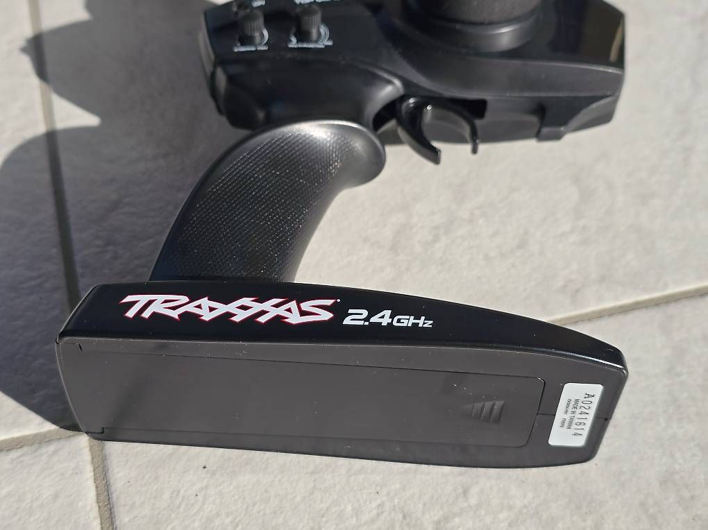 Traxxas Telecomando: Traxxas Fernsteuerung inkl. Bluetooth Modul – Usato da Busswil BE venduto da Mirkel 3