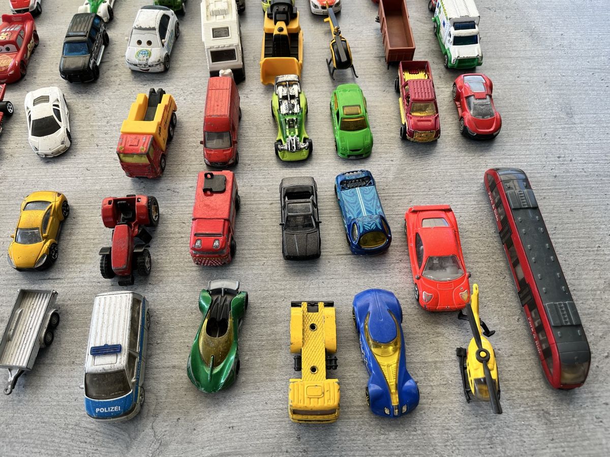 Giocattoli: Spielzeugautos gebraucht  – Usato da Rickenbach LU venduto da Maxianer 1
