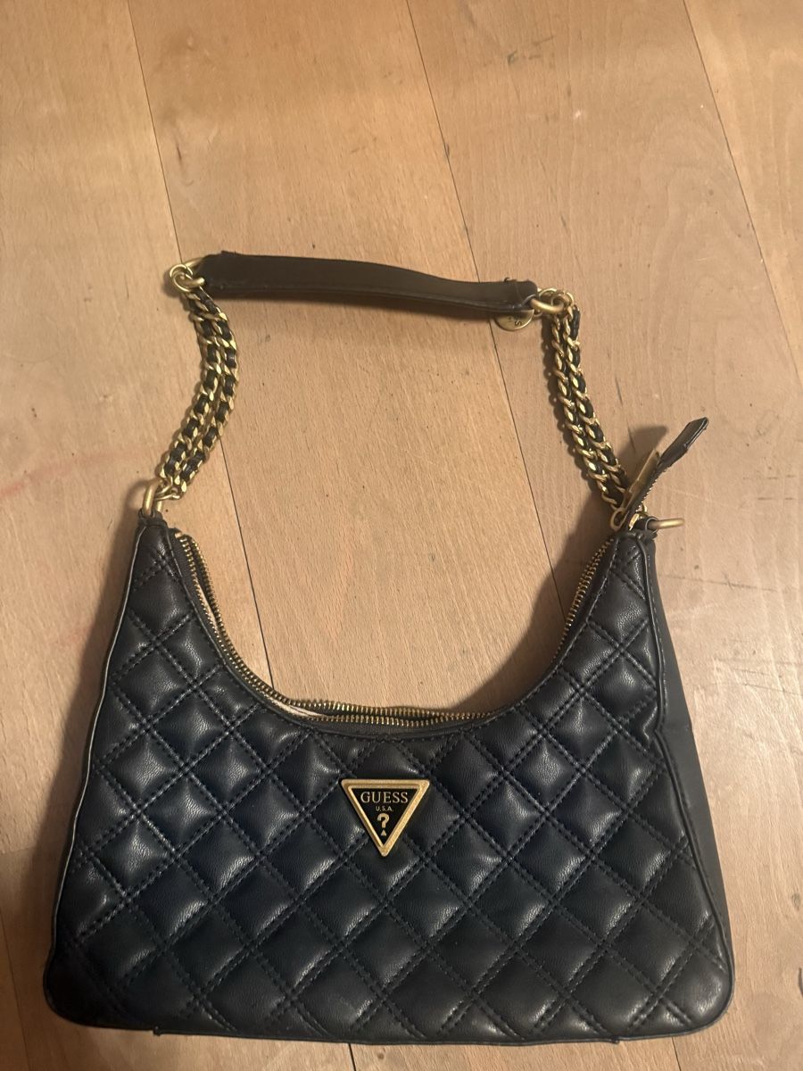 Guess Borse da donna: Handtasche Guess schwarz – Usato da Rickenbach BL venduto da lua_xzm7 2