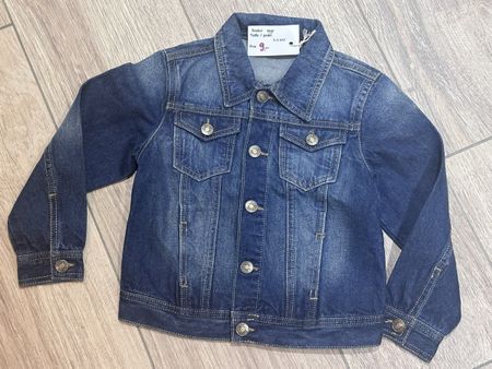 Veste Benetton neuve !!! - Taille 110 cm