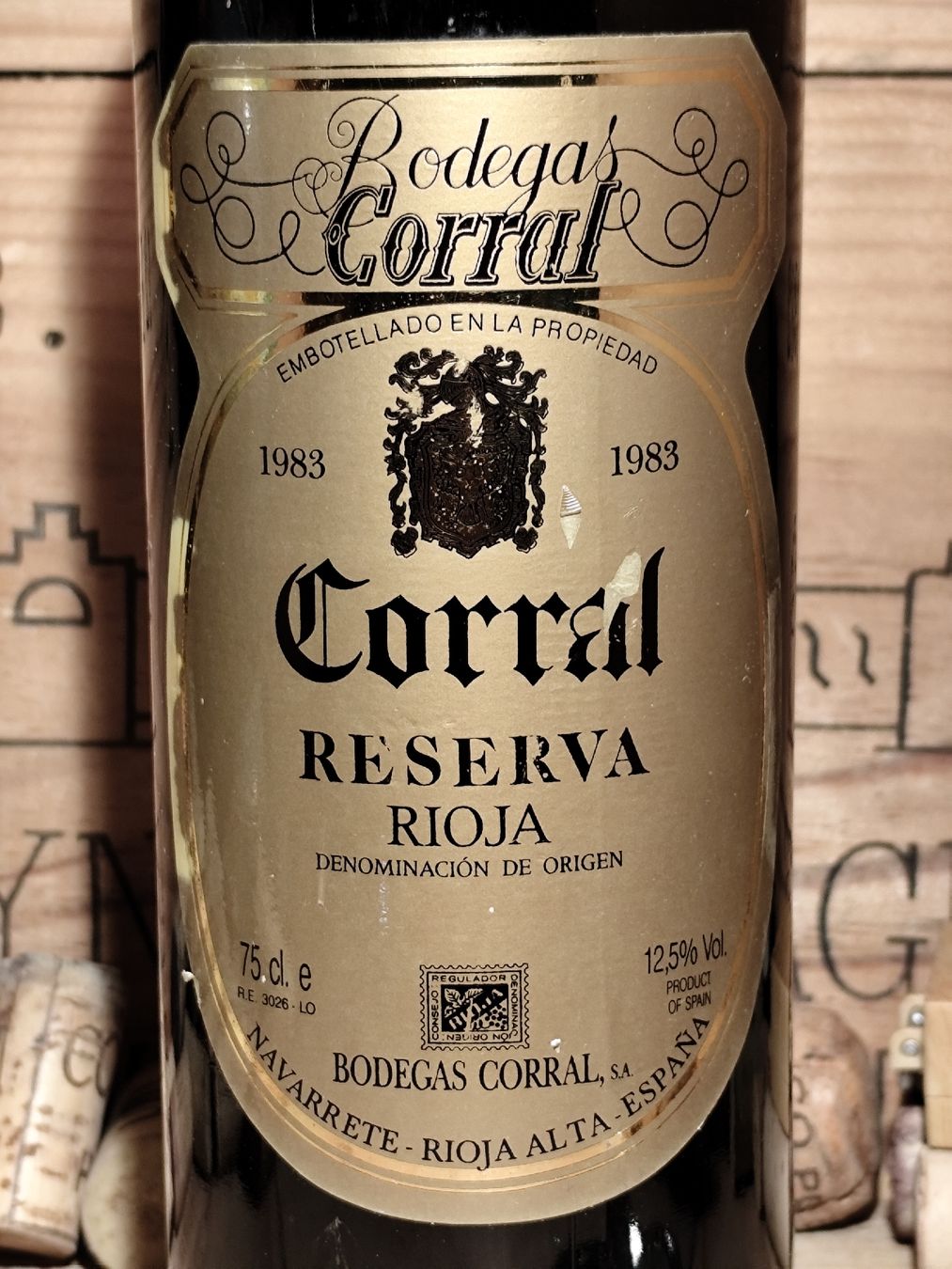 Rioja Vino: 1983 Rioja Reserva, Bodega Corral – Nuovo e nell'imballaggio originale da Büsserach venduto da Vintage-vins 1