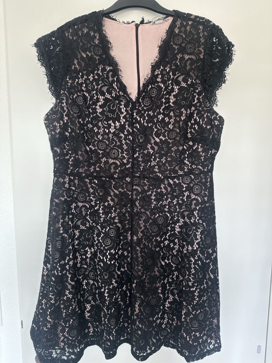 H&M Robes: Kleid – D'occasion à Sins par kar_7rky