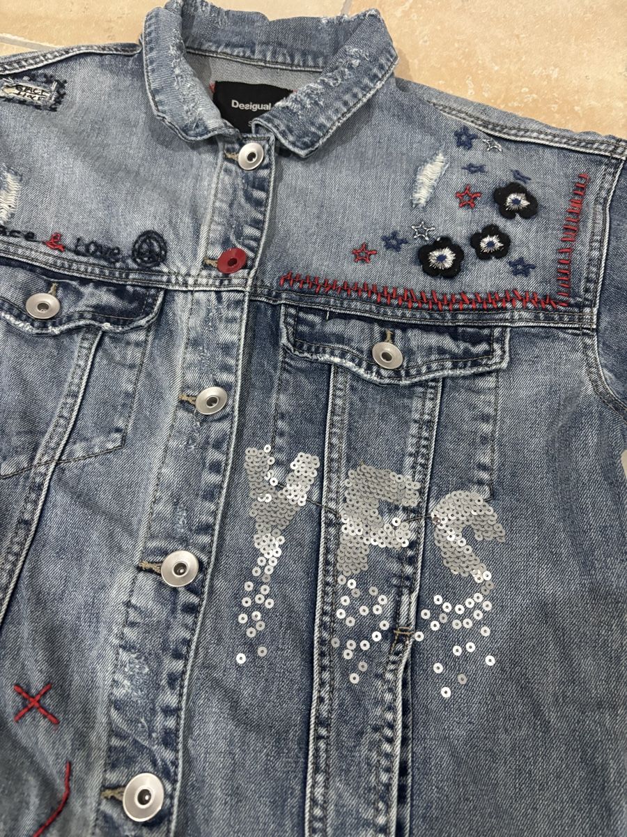 Desigual Giacche: Desigual: giacca jeans – Nuovo (secondo la descrizione) da Losone venduto da Tilly-nb7t