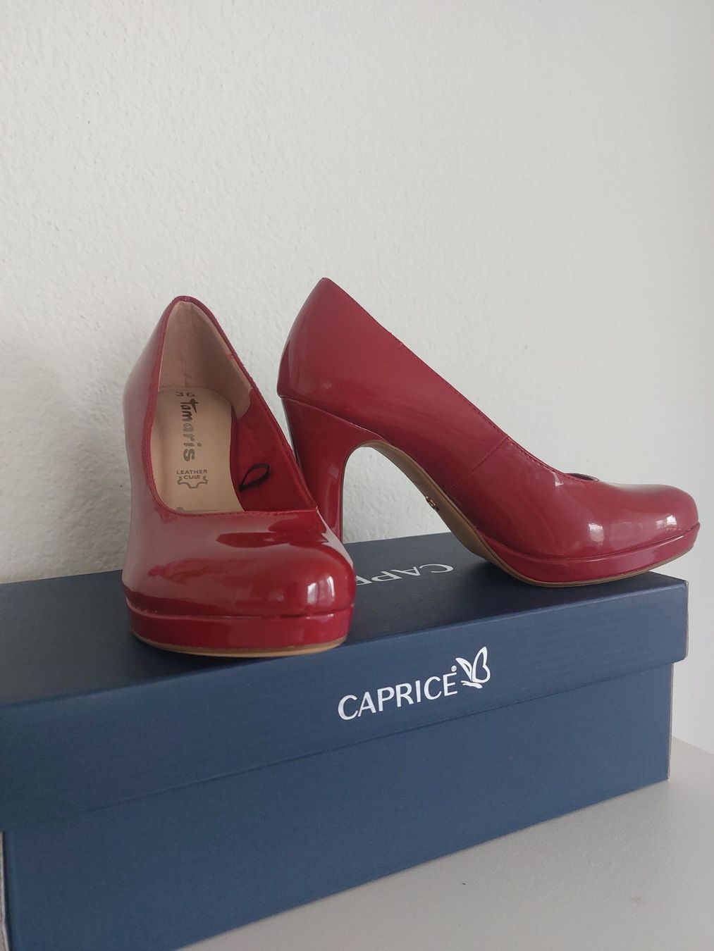 Tamaris Scarpe da donna: Tamaris Pumps rot Gr.36, NEU – Nuovo (secondo la descrizione) da Au ZH venduto da mar_6z5k