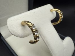 Elegante Goldfarbe Ohrringe mit Strasssteinen