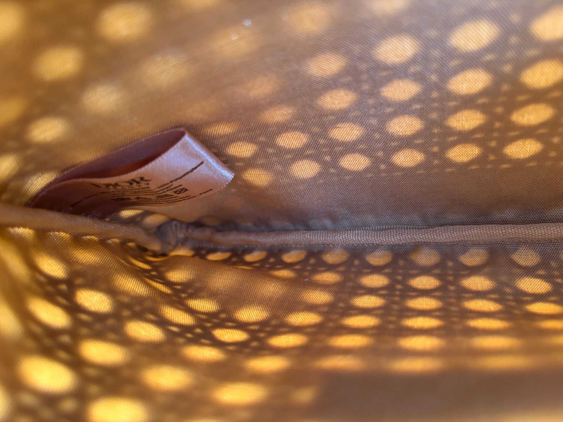 Kosmetikkoffer: GWP DIOR Necessaire aus Rattan, Solar Juni 26 – Neu und originalverpackt aus Oberwil BL von daniellea_k 3