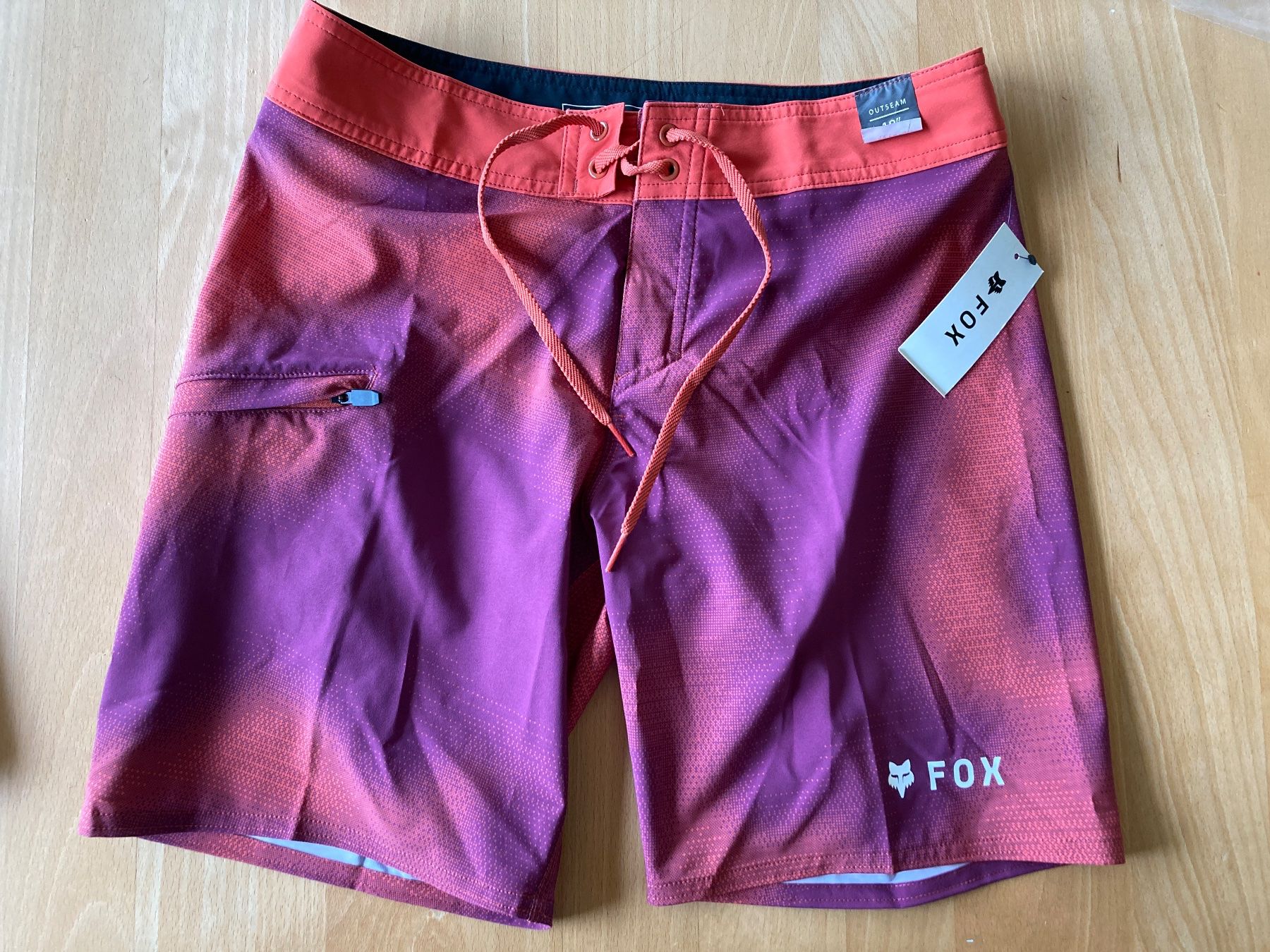 Fox Costumi da bagno: Badehose/Boardshorts Fox Gr. 28 – Nuovo e nell'imballaggio originale da Fehren venduto da ahoi14