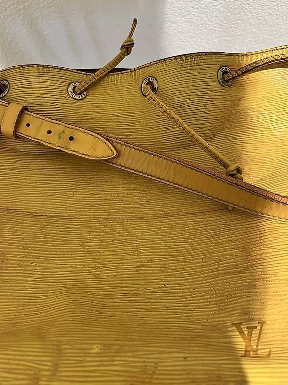 Louis Vuitton Borse da donna: Louis Vuitton Epi Schultertasche Noé – Usato da Kloten venduto da nin_hb6n 2