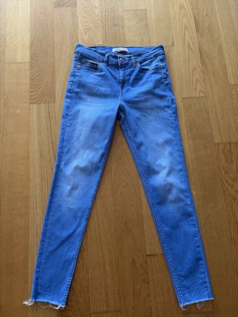 Tommy Hilfiger gr. 28/32
