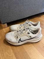 Nike Pegasus 40 Größe 40 weiss