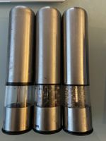 3 Design-Pfeffermühlen, elektrisch, Chrom