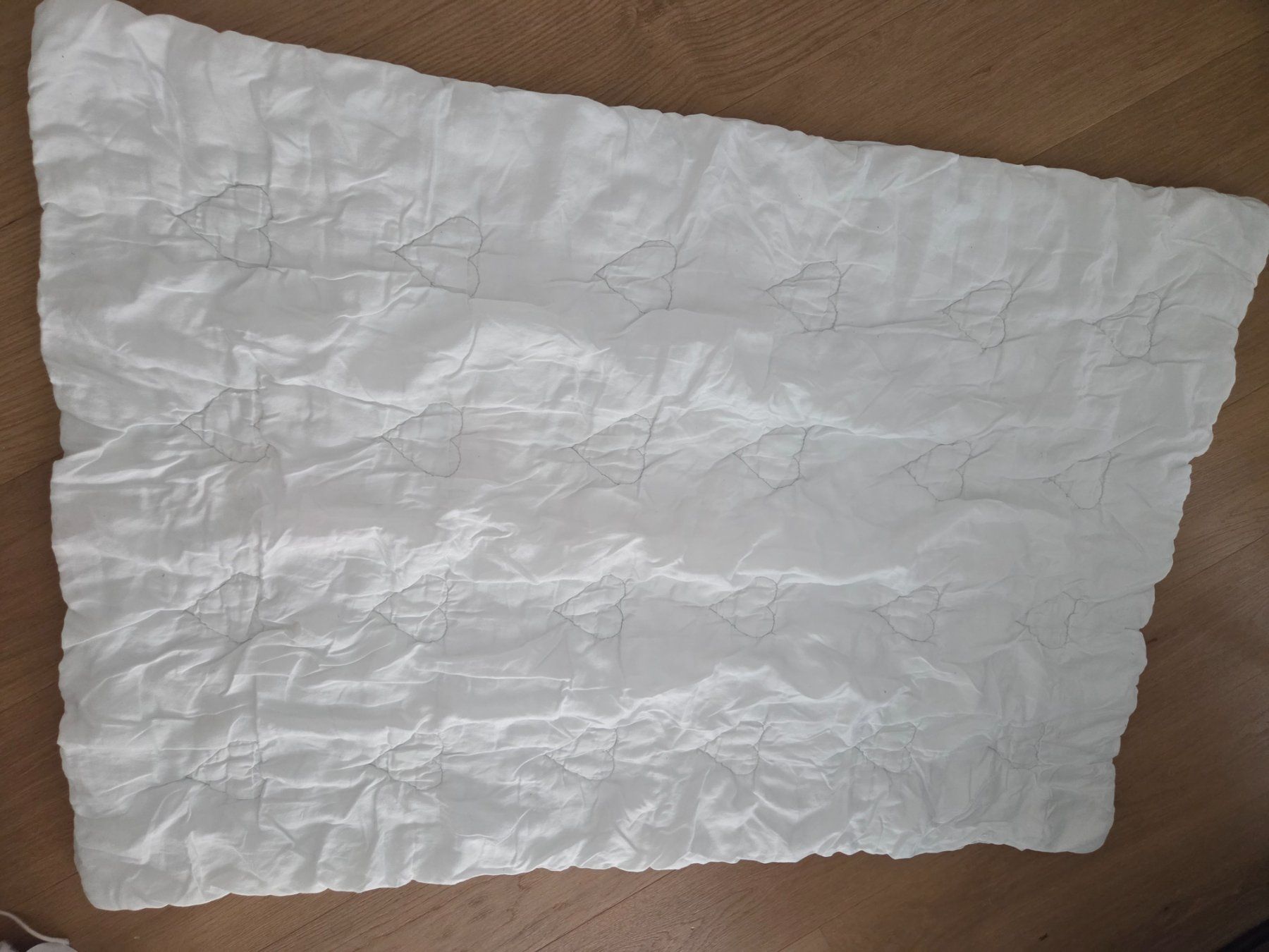 Decken: Bettdecke Kind 87 x 120 cm – Gebraucht aus Wiesendangen von Lava4 5