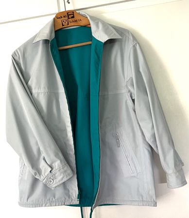Wunderschöne neue Wendejacke von REX in grau/petrol