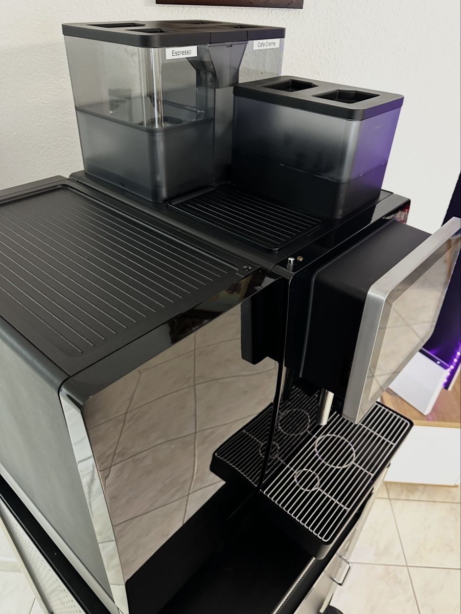 Franke Macchine per caffè & Macchine per espresso: Franke A800 Top Zustand Ab Service – Usato da Wil SG venduto da boj_wp8n 4