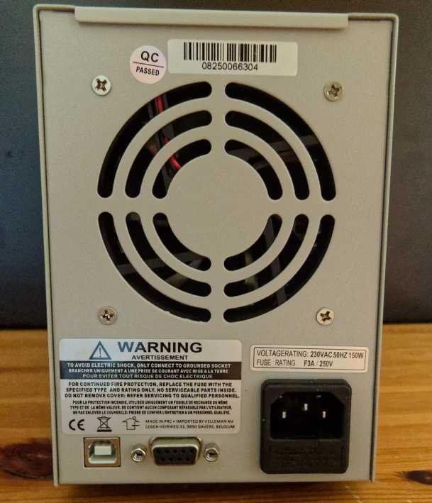 Elettrotecnica: Velleman LABPS3005D, Netzteil analog 30V/5A – Usato da Oberneunforn venduto da Prazki 2