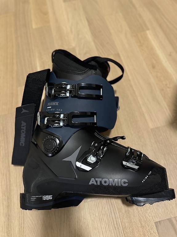 Atomic Chaussures hommes: Atomic Skischuhe – D'occasion à Schaffhausen par rem_9d85 1