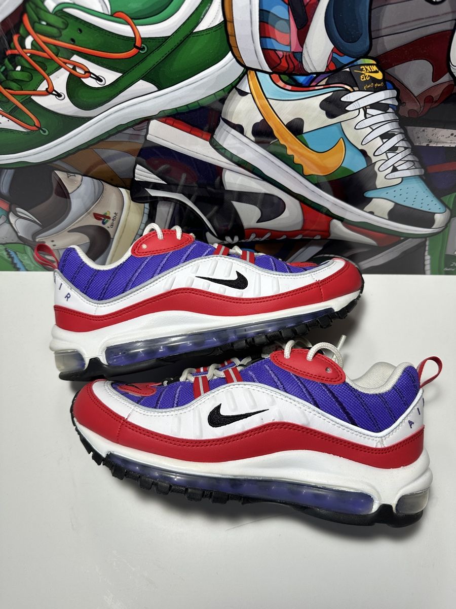 Nike Scarpe da donna: Nike Air Max 98 Red/Purple Gr.38 – Nuovo (secondo la descrizione) da Freidorf TG venduto da kickznlacez