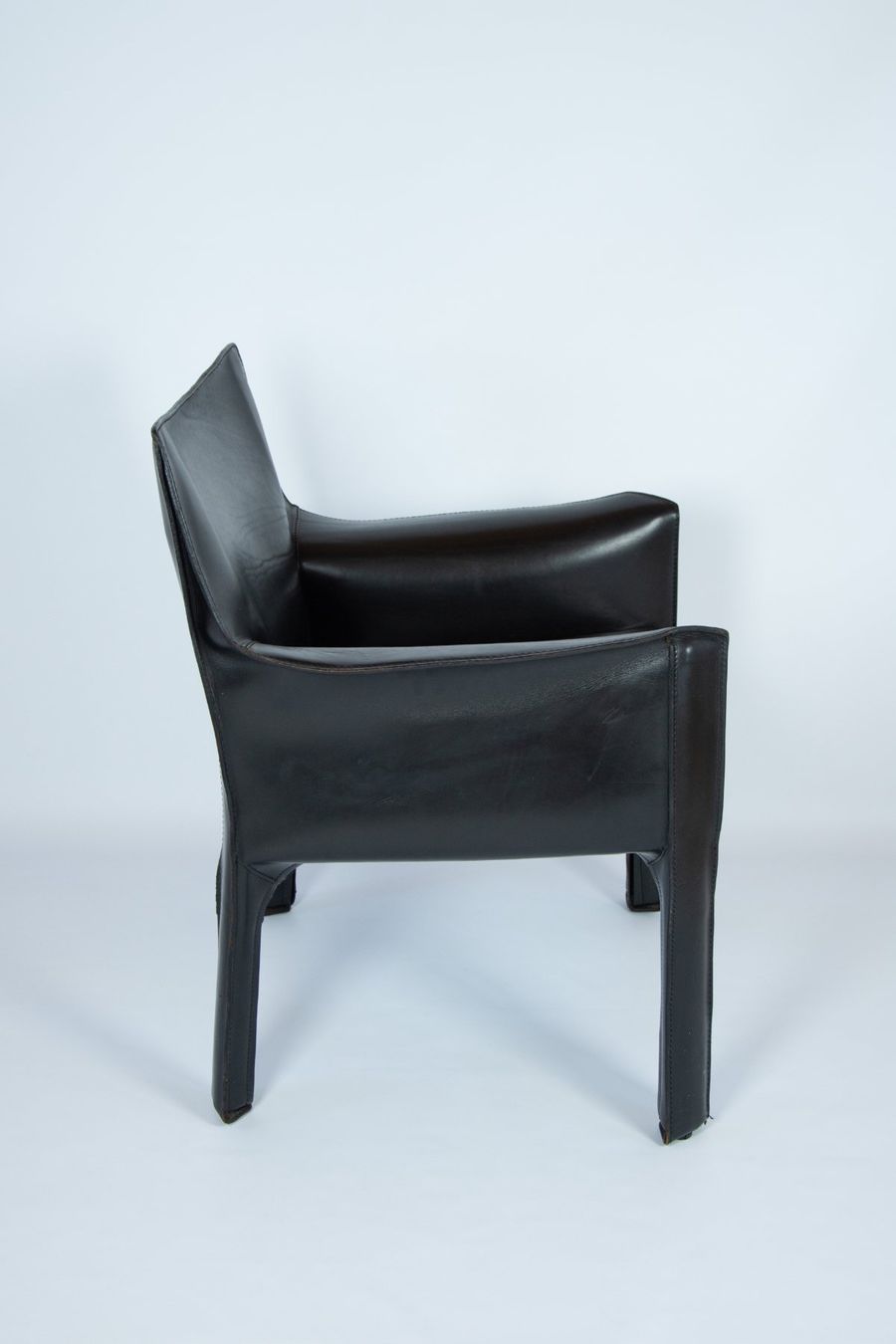 Cassina Sessel: Cassina Cab 414 Sessel - Mario Bellini – Gebraucht aus Riazzino von d3s_8fgj 2