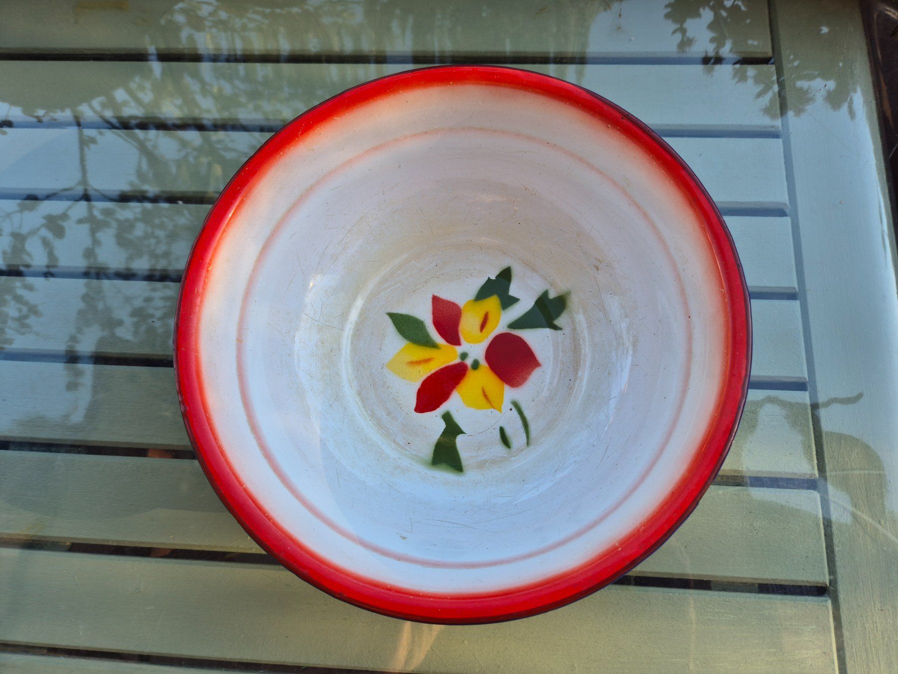Schalen: Emailleschüssel mit Blumenmuster, Vintage – Gebraucht aus Bern von aronari 1