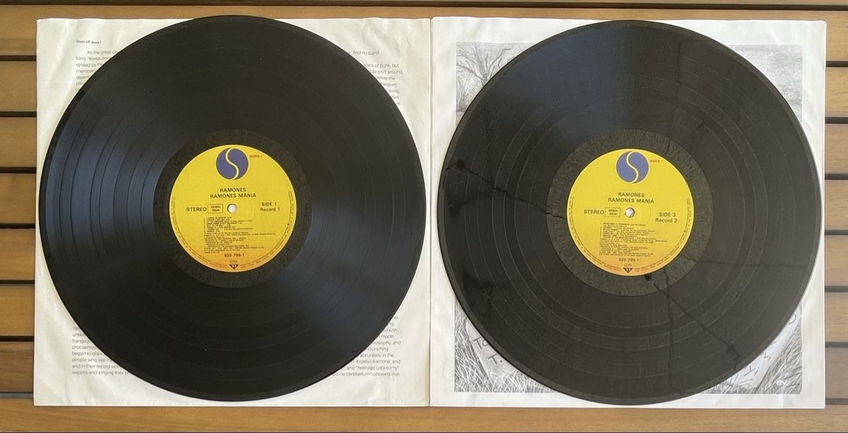 Dischi in vinile: Ramones - Ramones Mania – Usato da Aadorf venduto da Assyrian-Bazar 3