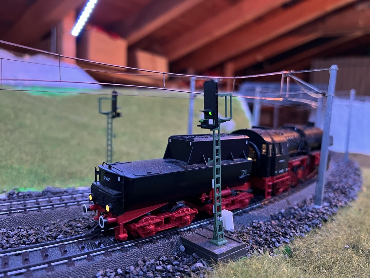 Märklin Modelleisenbahnen: Märklin 39042 Br 42 der DB – Gebraucht aus Arosa von marcoarosa 2