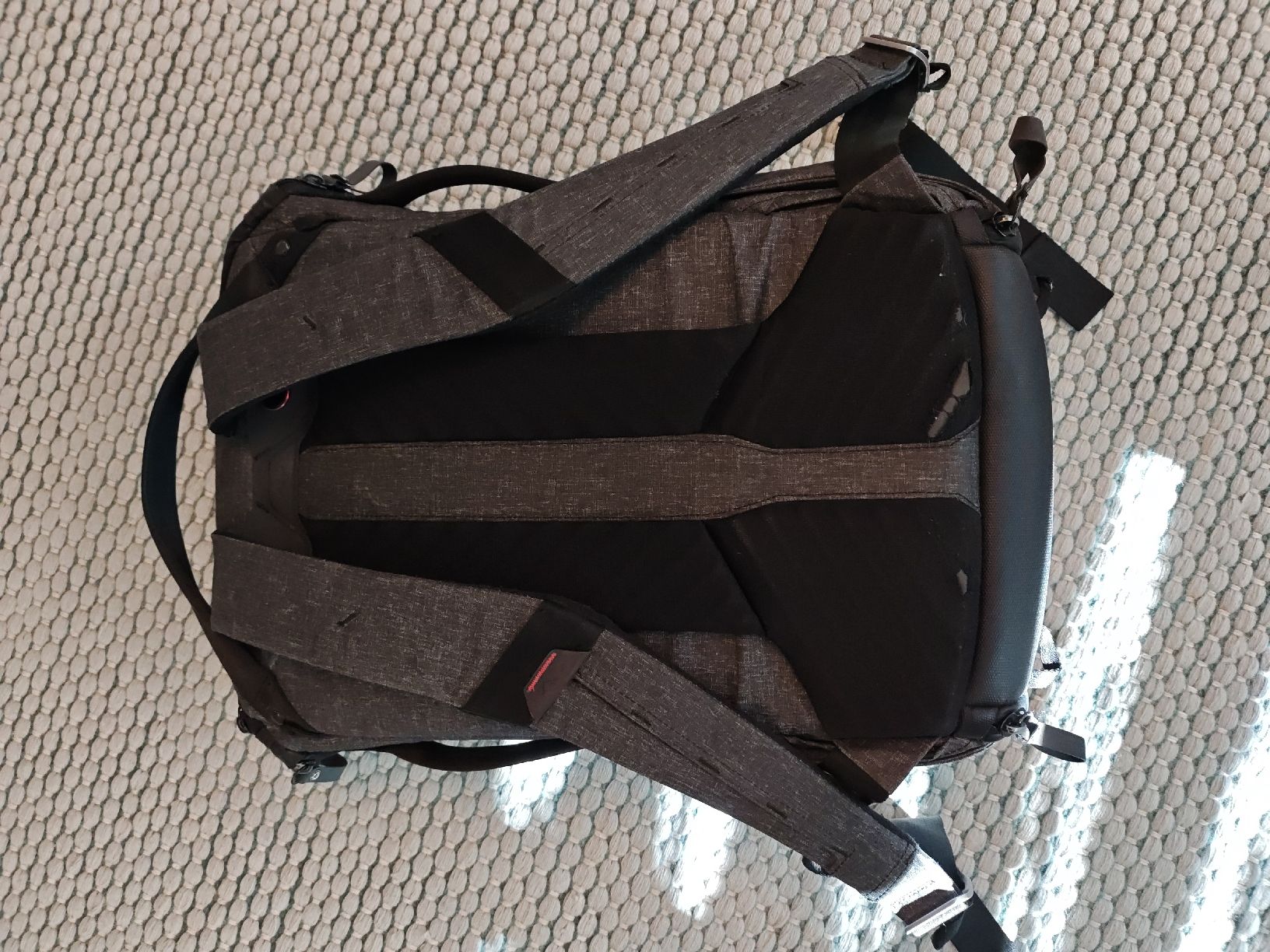 Peak Design Rucksäcke: Sac à dos Peak Design Everyday 20L gris – Gebraucht aus Granges-Paccot von yvanperrenoud 3