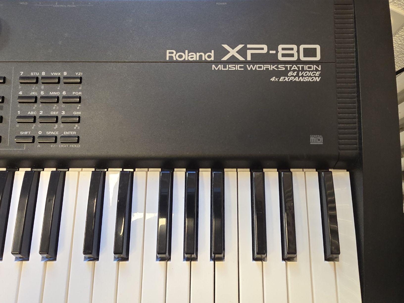 Roland Musikinstrumente: Roland XP-80 Music Workstatio Defect – Defekt aus Zürich von Roy-Events-Zurich 1
