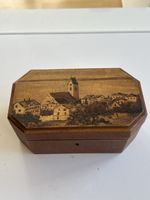 Spieldose Holz. Kein Schlüssel (2I5)