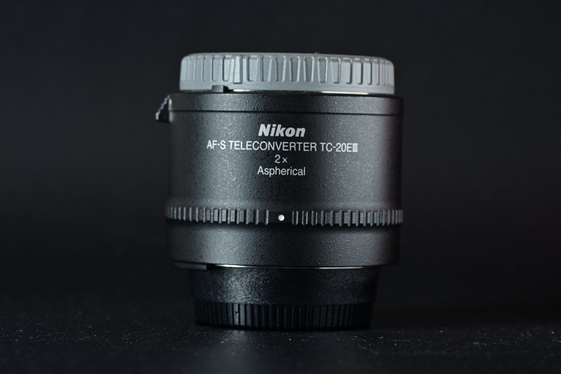 Nikon Obiettivi: Nikon TC-20E III (Versand möglich) – Usato da Fleurier venduto da im_ghl