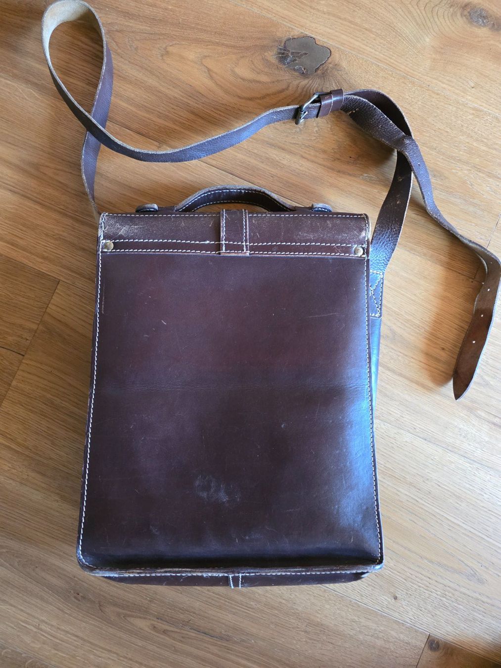 Valigie & Borse: robuste Leder Akten Mappe Laptop Tasche - Hoch Format – Usato da Walterswil BE venduto da Lonitti 5