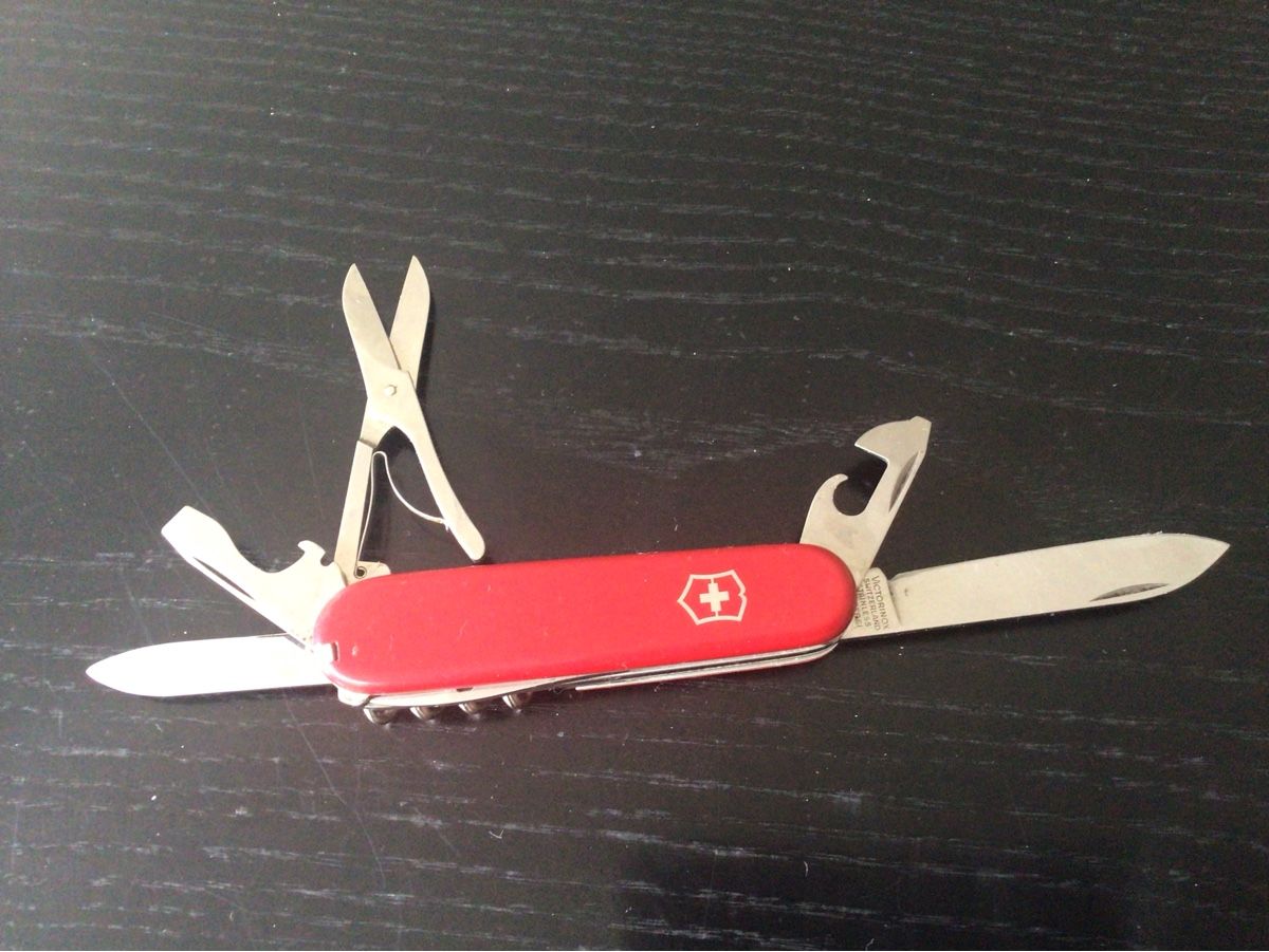 Victorinox Coltelli tascabile: Victorinox Armee Taschenmesser – Usato da Liebefeld venduto da PoloLePoulpe 1